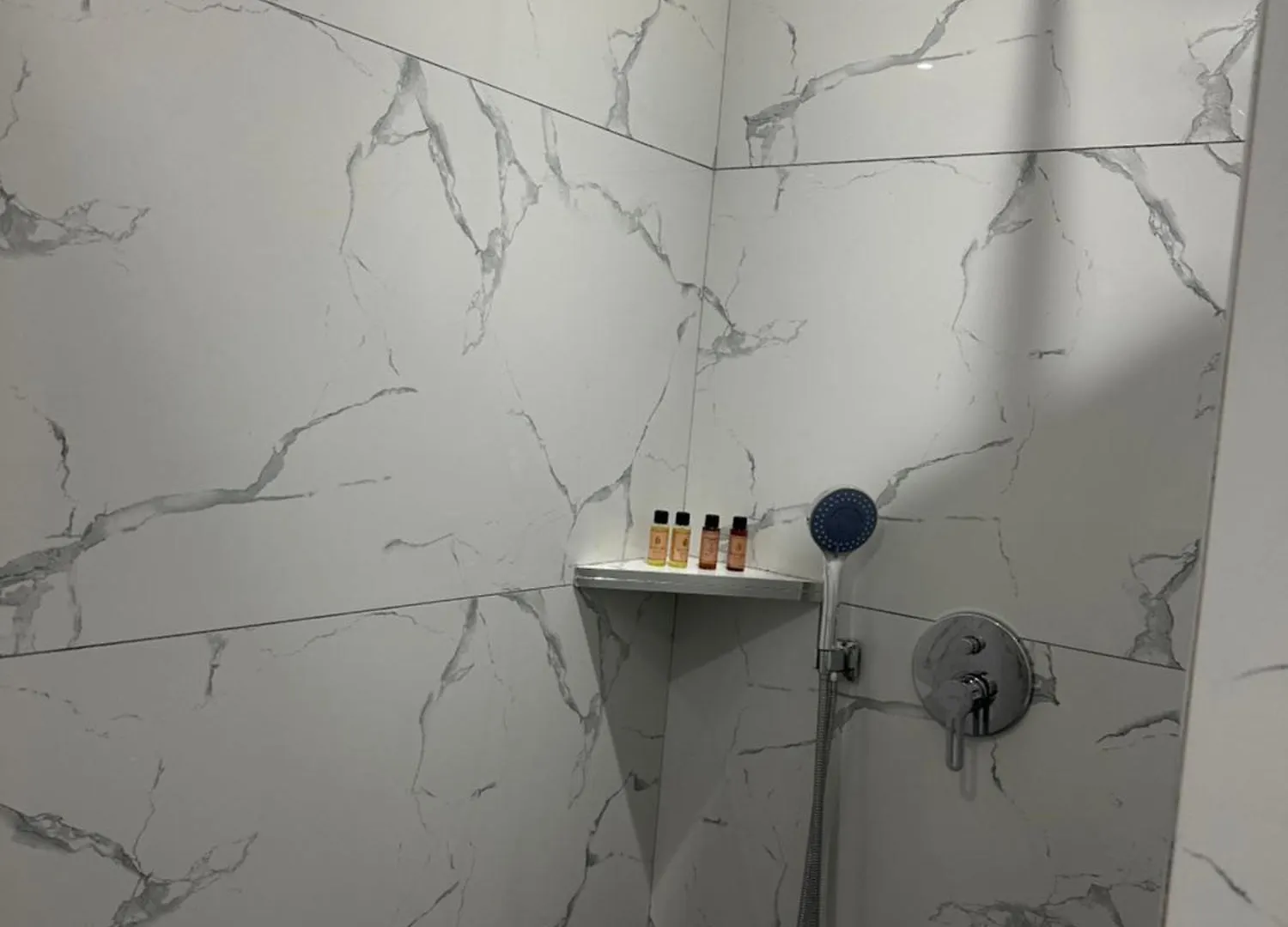 Ar Downtown Rooms Tirana